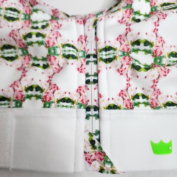 SHEFIT Flex Sports Bra White Pink Green Geometric Floral Print Size Smalll NWT - Picture 8 of 16